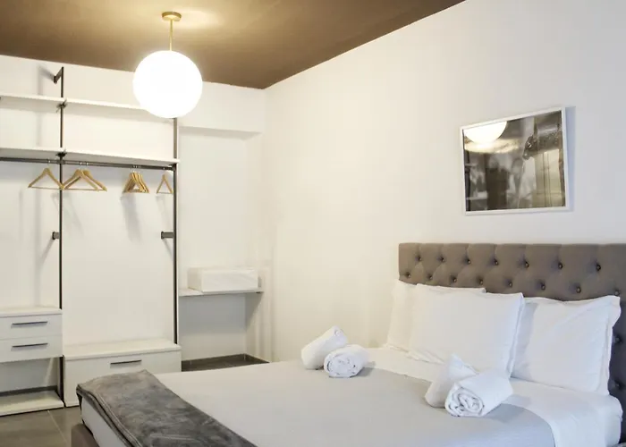 Porta Nuova Luxury Hotel *